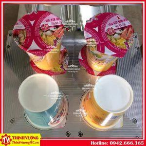 Máy dập nắp cốc, ly tiêu chuẩn (1 cốc) – Hình ảnh máy tự động | ThinhVuongJSC.VN may dap nap coc ly tieu chuan 1 coc 2