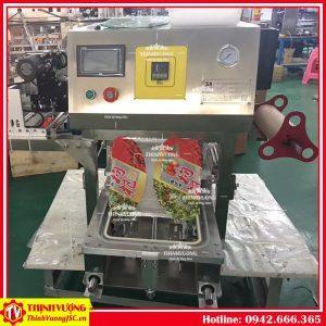 Máy dập nắp hộp dạng vuông có in date (1-4 hộp) – Hình ảnh máy tự động | ThinhVuongJSC.VN may dap nap hop dang vuong in date 1 4 2