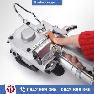 Máy đai thùng cầm tay khí nén A19 – Hình ảnh máy tự động | ThinhVuongJSC.VN may dai thung khi nen a19 4 – máy tại ThinhVuongJSC.VN