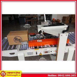 Máy dán băng dính thùng carton FXC-5050X – Hình ảnh máy tự động | ThinhVuongJSC.VN may dan bang dinh thung carton fxc5050x 1