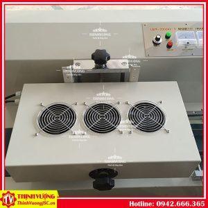 Máy dán màng seal tự động LGYF-2000AX-I – Hình ảnh máy tự động | ThinhVuongJSC.VN may dan mang seal tu dong lgyf 2000axi 3