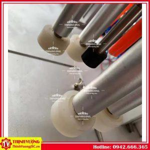 Máy đóng nắp chai bán tự động XLSGJ-6100 – Hình ảnh máy tự động | ThinhVuongJSC.VN may dong nap chai ban tu dong xlsgj6100 2