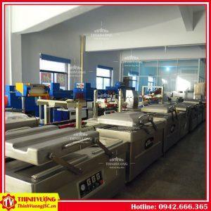 Máy hút chân không 2 buồng DZD-600/2S (điều khiển cơ) – Hình ảnh máy tự động | ThinhVuongJSC.VN may hut chan khong 2 buong dzd 600 2s 1