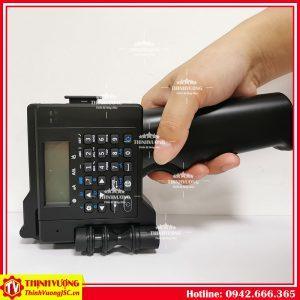 Máy in phun cầm tay PT-2000SE – Hình ảnh máy tự động | ThinhVuongJSC.VN máy in phun date cầm tay pt-2000SE thinh vuong jsc 4