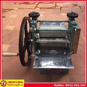 Máy lạng bì lợn quay tay khung thép – Hình ảnh máy tự động | ThinhVuongJSC.VN may lang bi lon quay tay khung thep 3