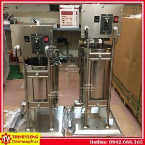 may nhoi xuc xich gia dinh tu dong 15l 6