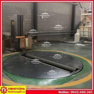 Máy quấn màng pallet YP2000F – Hình ảnh máy tự động | ThinhVuongJSC.VN may quan mang pallet yp2000f 1
