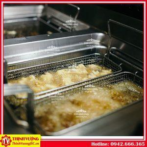 Bếp chiên nhúng đôi Berjaya dùng gas chân cao FSGDF-11D – Hình ảnh máy tự động | ThinhVuongJSC.VN bep chien nhung doi berjaya dung gas chan cao fsgdf 11d 1