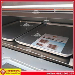 Lò nướng bánh dùng điện điều khiển cơ 3 tầng 6 khay PL-6 (Vỏ thép) – Hình ảnh máy tự động | ThinhVuongJSC.VN lo nuong banh dung dien dieu khien co 3 tang 6 khay pl6 vo thep 2