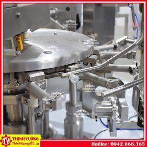 Máy đóng gói chất lỏng trục quay 10-1000ml ZV-8200 – Hình ảnh máy tự động | ThinhVuongJSC.VN may dong goi chat long truc quay 10 1000ml zv8200 1