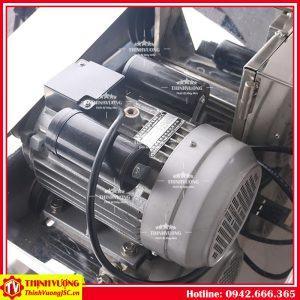 Máy nghiền thô chất liệu inox PE-180S – Hình ảnh máy tự động | ThinhVuongJSC.VN may nghien tho chat lieu inox pe 180s 2