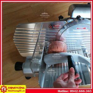 Máy thái thịt đông lạnh bán tự động 220ES-8 – Hình ảnh máy tự động | ThinhVuongJSC.VN may thai thit dong lanh ban tu dong 220es 8 5