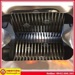 Máy thái thịt tươi sống bằng tay SS-70 – Hình ảnh máy tự động | ThinhVuongJSC.VN may thai thit tuoi song bang tay ss 70 3
