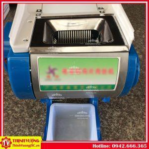 Máy thái thịt tươi sống bằng tay SS-70 – Hình ảnh máy tự động | ThinhVuongJSC.VN may thai thit tuoi song bang tay ss 70 5