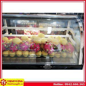 tu mat trung bay thuc pham kinh cong 1.5m 3