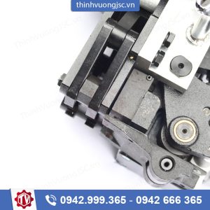 Máy đóng đai thép cầm tay khí nén KZ25B – Hình ảnh máy tự động | ThinhVuongJSC.VN TV DK08 May dong dai thep cam tay khi nen KZ25B 25mm 1 – máy tại ThinhVuongJSC.VN