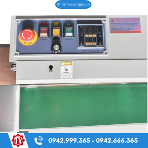 Máy hàn miệng túi liên tục hướng từ trái qua phải FR-900 – Hình ảnh máy tự động | ThinhVuongJSC.VN may han mieng tui lien tuc huong tu trai qua phai 2 – máy tại ThinhVuongJSC.VN